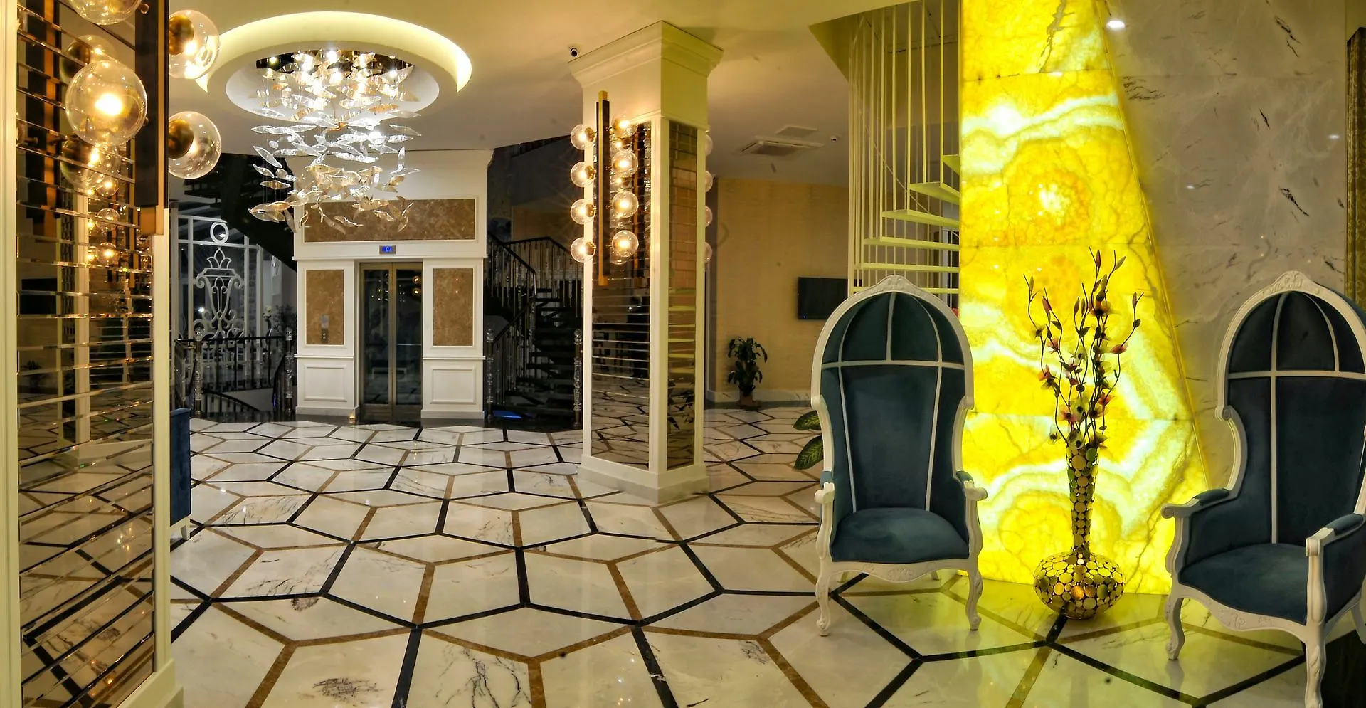 Exelans Hotel Fethiye 3*,